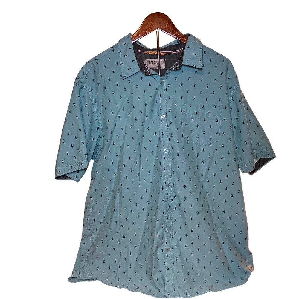 Free Planet Mens XL Turquoise Blue Cactus Print Short Sleeve Button Down Shirt